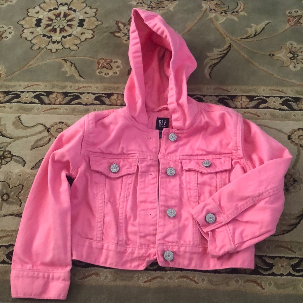 Pink Gap pink denim jacket. Light weight worn once